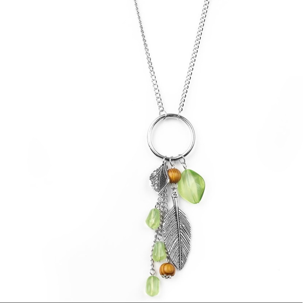💥3/$15💥 Sky High Style - Green Necklace
